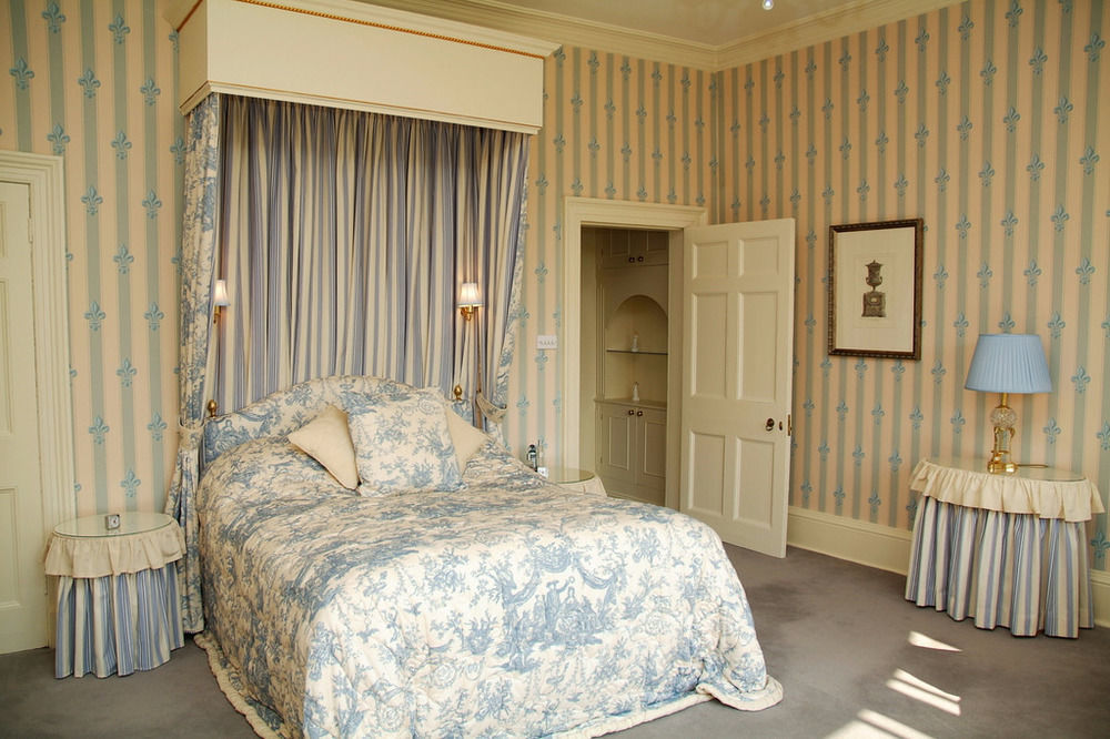 Pbc - Perriford House Hotel Kidderminster Bagian luar foto